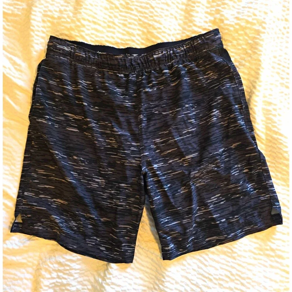 Speedo Men's Black/Gray Camo Swim/running Trunks Size L Elastic Waist.